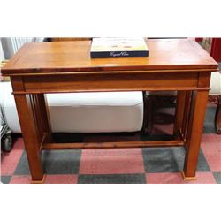 WOOD HIDDEN POKER/ ROULETTE/GAMING TABLE