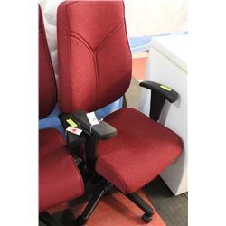 NEW OFFICE ARMCHAIR ON CHOICE: RED