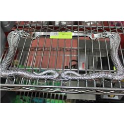 COBRA LICENSE PLATE SURROUND