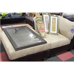 BEIGE MICROFIBRE CORNER CHAIR W OTTOMAN