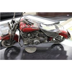 1:18 SCALE DIE CAST METAL HARLEY MOTORCYCLE