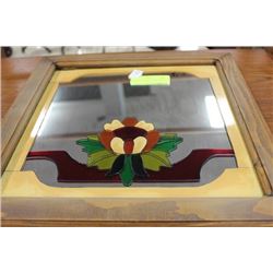 VINTAGE STAINED GLASS STYLE MIRROR 14.5"L X 14.5"H
