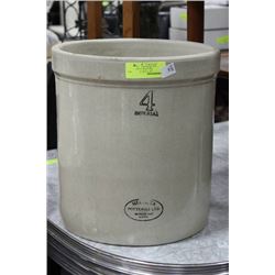 MEDALTA 4 GALLON CROCK