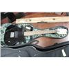 Image 1 : FIRST ACT GUITAR BLACK W/ SOFT CASE