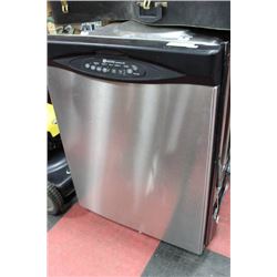 MAYTAG STAINLESS STEEL DISHWASHER