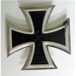 BEAUTIFUL MINT NAZI IRON CROSS 1ST CLASS