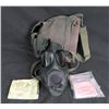 Image 1 : Gulf War US Army Chemical-Biological Field Mask M17A1