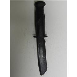 WWII U.S. MILITARY BLACK RUBBER SURVIVAL PRACTICE KNIFE