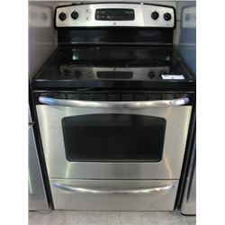 GE STAINLESS STEEL AND BLACK GLASSTOP STOVE