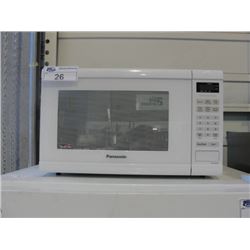 WHITE PANASONIC INVERTER MICROWAVE OVEN