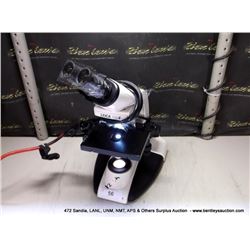 LEICA CME 1349521X MICROSCOPE