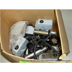 BOX: CARL ZEISS OPTICAL ACCESORIES (print sequence:) 64428