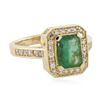 Image 2 : 14KT Yellow Gold 1.57 ctw Emerald and Diamond Ring