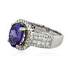 Image 4 : 14KT Two-Tone Gold 4.24 ctw Tanzanite and Diamond Ring