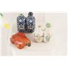 Image 2 : Assorted snuff bottles - porcelain, stone, lacquer