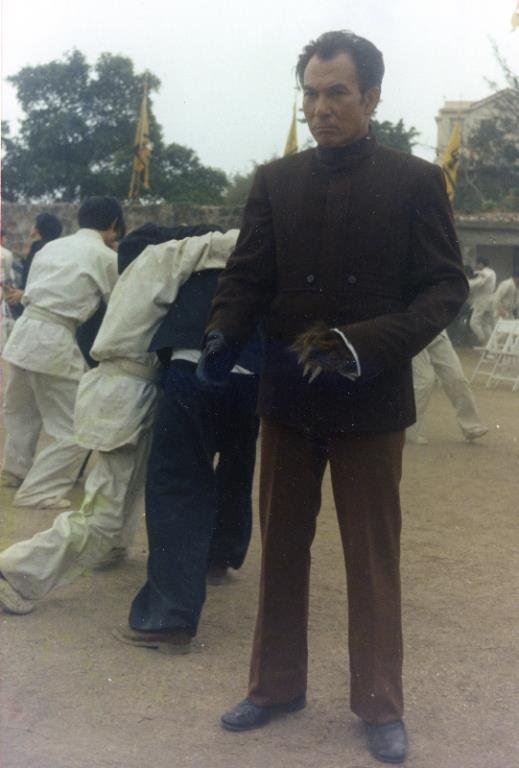 mr han enter the dragon