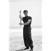 Image 8 : Bruce Lee's Black Nunchuku FISTS OF FURY prototype