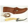 Image 3 : Schrade Scrimshaw Knife and Leather Sheath in Box