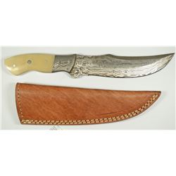 10.5 Inch Rare Rain Drop Pattern Genuine Top Grade Damascus Steel Hunting Knife