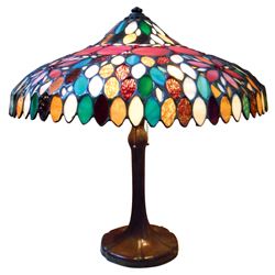 Lighting, stained glass table lamp, Handel, marked shade w/Handel tag, stunning floral in greens, go