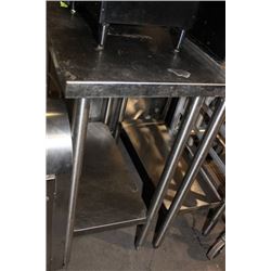 S/S EQUIPMENT STAND (WIDER)