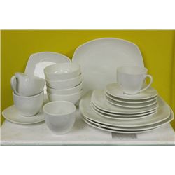 20 PCS. BONE CHINA DINNER SET