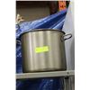 Image 1 : LARGE STOCK POT