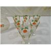 Image 3 : VINTAGE ORANGE JUICE PITCHER & GLASSES