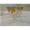 Image 4 : VINTAGE ORANGE JUICE PITCHER & GLASSES