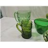 Image 5 : LOT 8 ASSORTED VINTAGE GREEN GLASSWARE