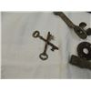 Image 2 : BOX LOT ANTIQUE DOOR LOCKS,