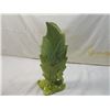 Image 2 : VINTAGE LEAF VASE