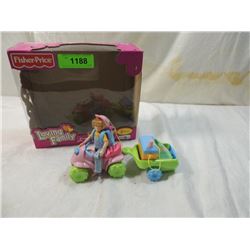 FISHER PRICE LOVING FAMILY ATV FUN SET