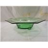 Image 2 : VINTAGE GREEN GLASS CENTER PIECE BOWL