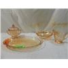 Image 1 : LOT 4 VINTAGE CARNIVAL GLASS PIECES