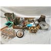 Image 1 : BOX LOT ASSORTED KITCHEN CANNING ITEMS