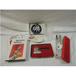 LOT 6 VINTAGE PATRIOTIC COLLECTIBLES