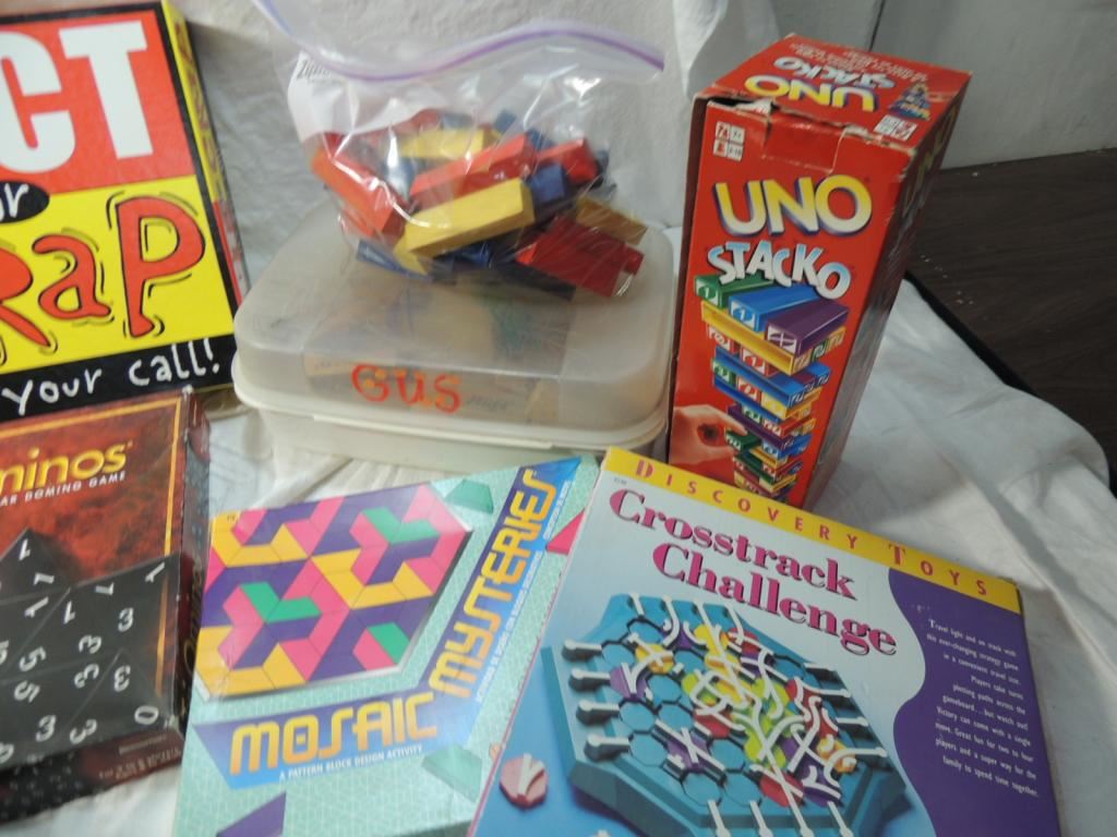 LOT 12 ASSORTED BOARD GAMES