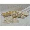 Image 1 : 33 PIECE CHILTON TOY TEA SET