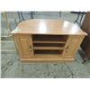 Image 1 : DECORATIVE TV STAND