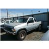 Image 1 : 90 Nissan Truck 2 Dr  Extended Cab SB - T - DRIVE