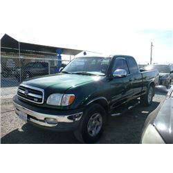 02 Toyota Tundra 4dr Access Cab SR5 2WD SB - T - DRIVE
