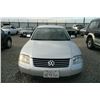 Image 2 : 01 Volkswagen Passat New  4dr Sedan - T - DRIVE MC