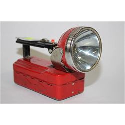 RETRO FLASH LIGHT LANTERN