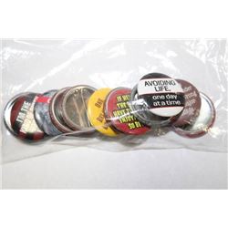 BAG OF NOVELTY BUTTONS