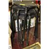 Image 1 : 4 STOOLS