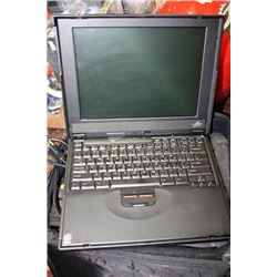 IBM THINK PAD LAPTOP W/ CORDS AND MOUSE IN BLACK