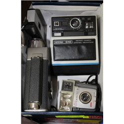 BOX OF VINTAGE COLLECTABLE CAMERAS