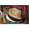 Image 1 : BOX OF WOMAN'S BEACH MUST HAVES SUCH AS: HATS,