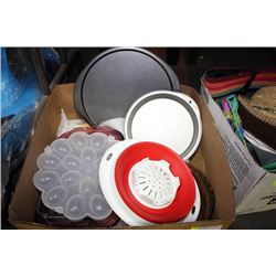 The Baker's Delight Box incl. Pyrex Cookwear &